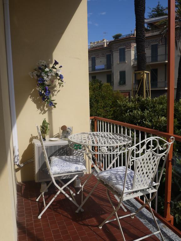 Апартаменты Casa Grandis Dimora Di Charme Nel Cuore Di Бордигера Номер фото